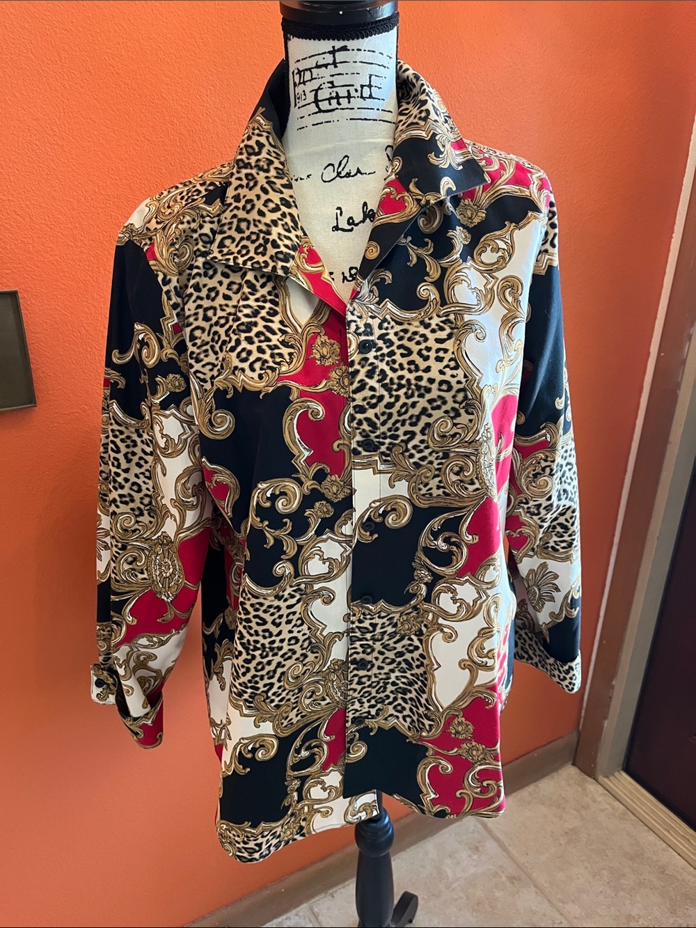 Baroque Print Button-Up Blouse in Black, Red, Cream